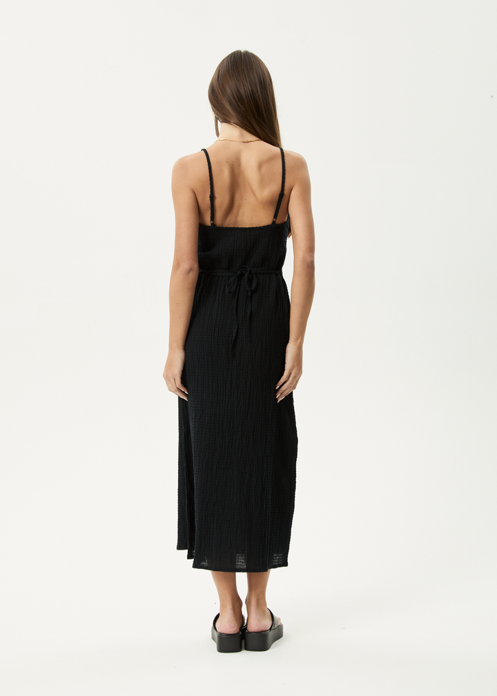 Rumi Seersucker Midi Dress – Black
