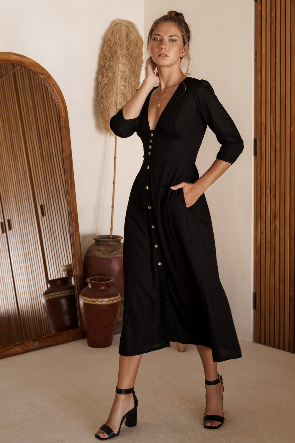 Womens Whisper Light Button up Midi Dress - Black