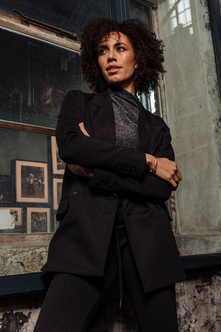 Catria Blazer – Black