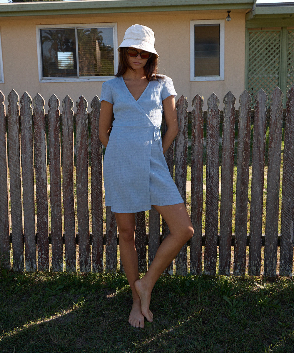 Womens Seersucker Mini Wrap Dress Farah - Blue - AFENDS