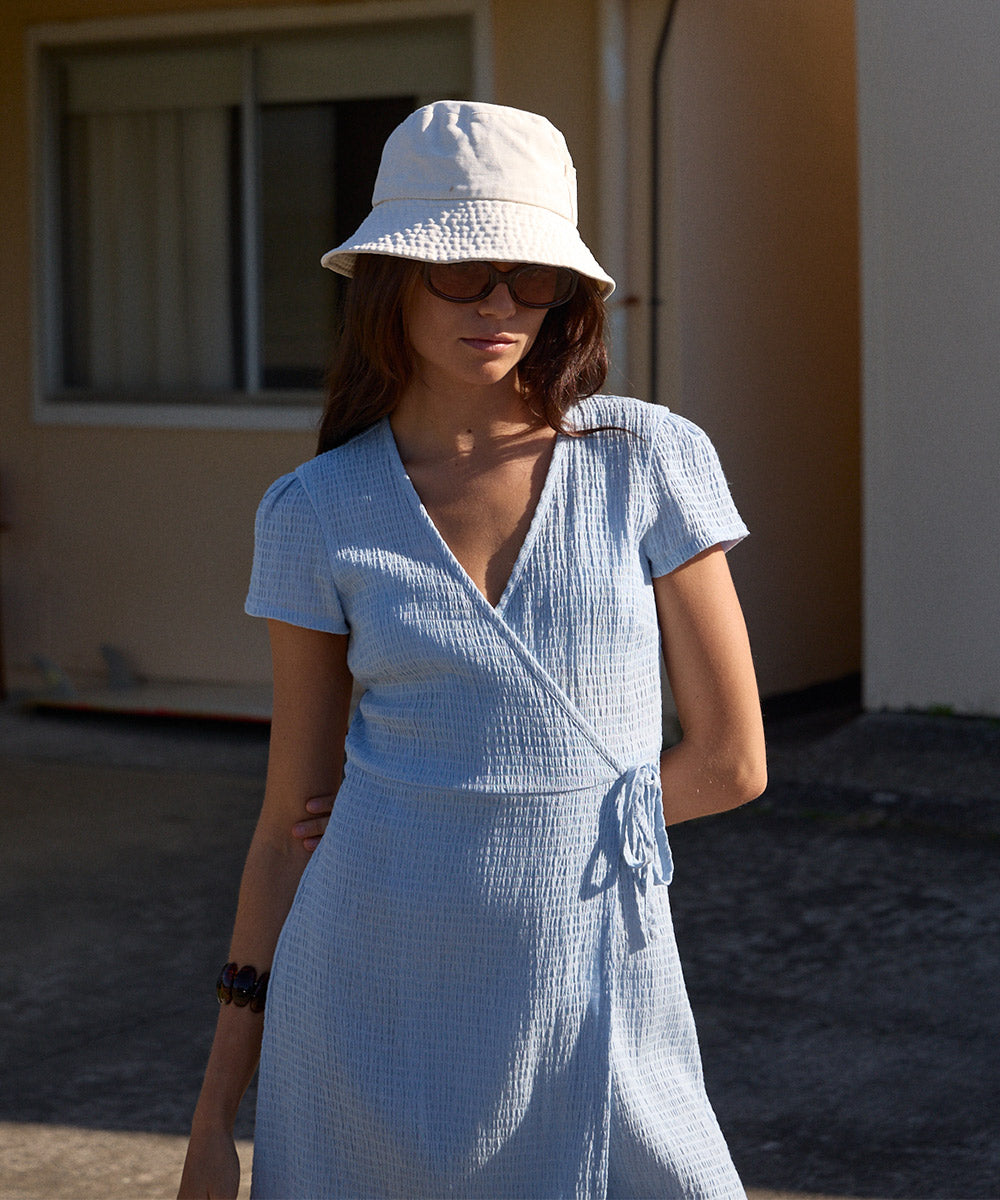 Womens Seersucker Mini Wrap Dress Farah - Blue - AFENDS