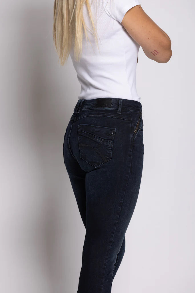 Deanna Jeans – Miracle Wash