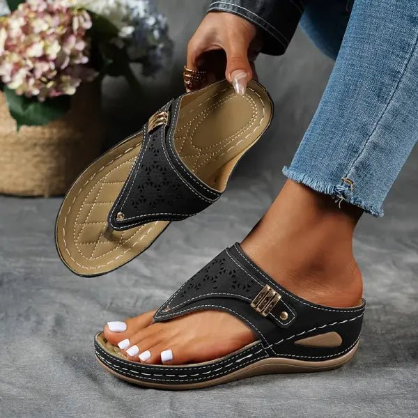 Poppy Cushioned Sandals