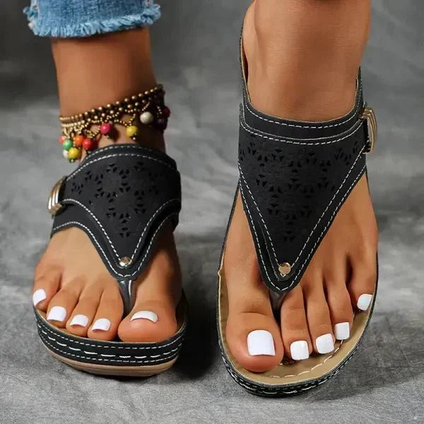 Poppy Cushioned Sandals