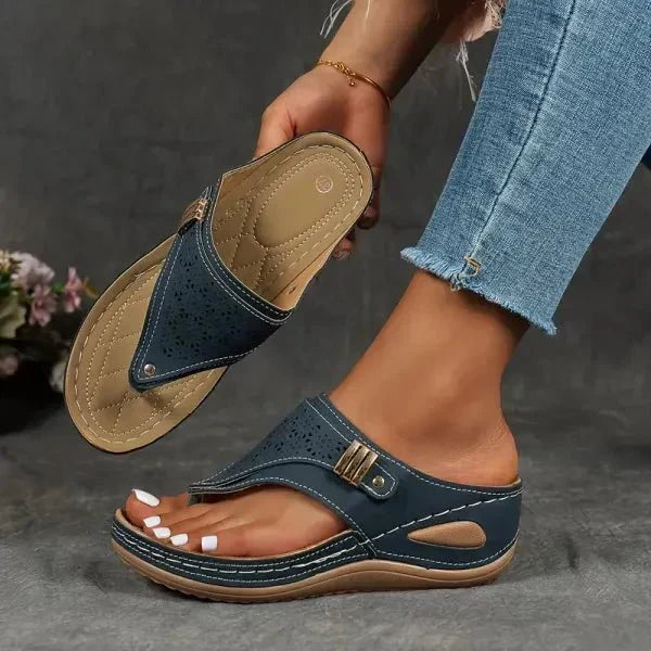 Poppy Cushioned Sandals