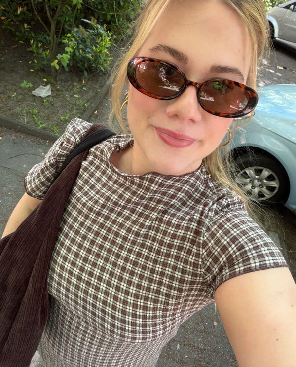 Reviewer photo of Elodie Seersucker Midi Dress – Coffee Check
