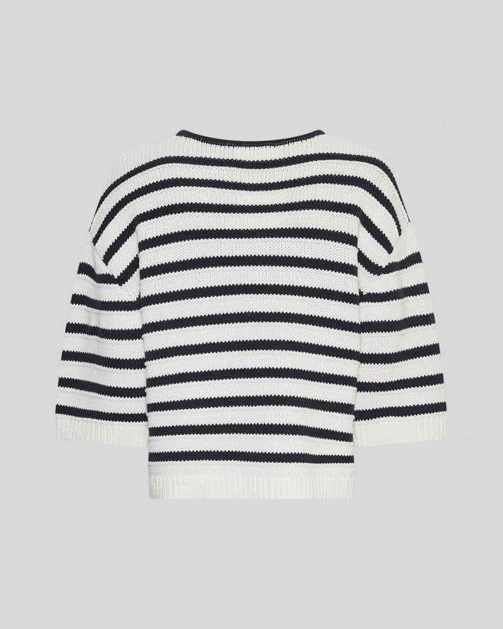 Leika 3/4 Sleeve Pullover