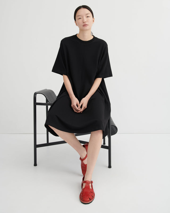 Silhouette Short-Sleeve Cotton Dress – Black