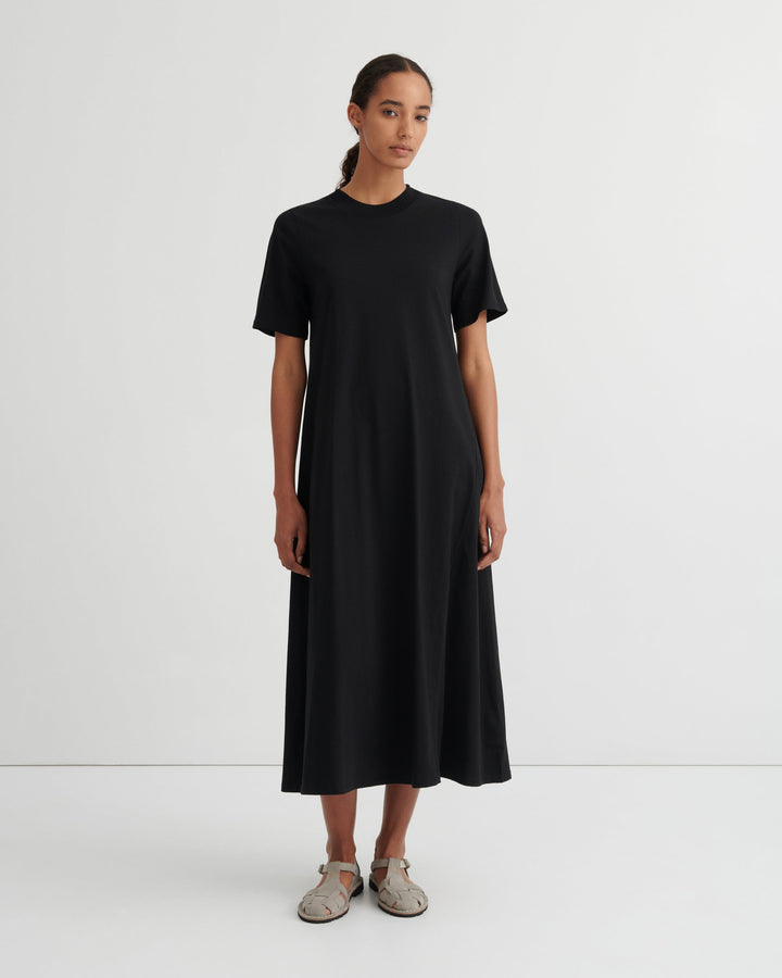 T-Shirt Swing Belted Maxi Dress – Black