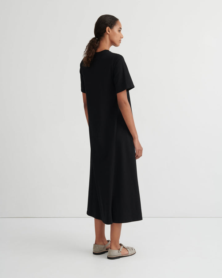 T-Shirt Swing Belted Maxi Dress – Black
