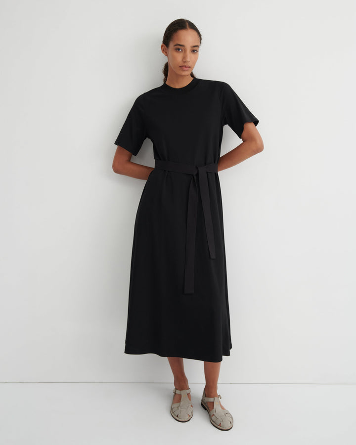 T-Shirt Swing Belted Maxi Dress – Black