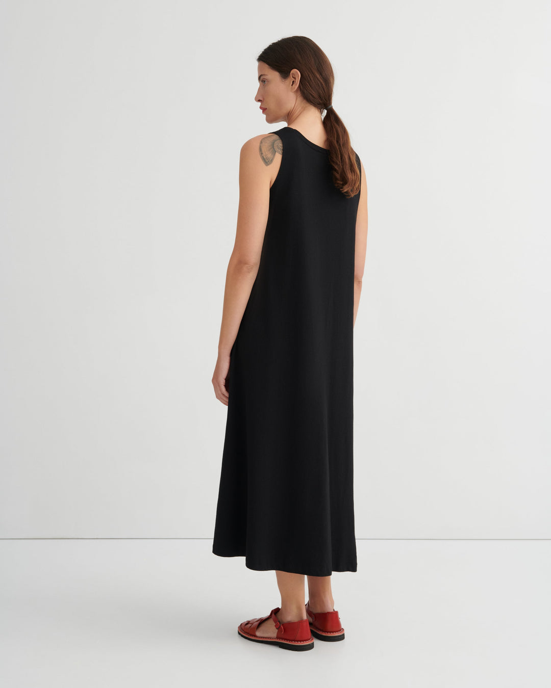 Tank Swing Cotton Midi Dress – Black