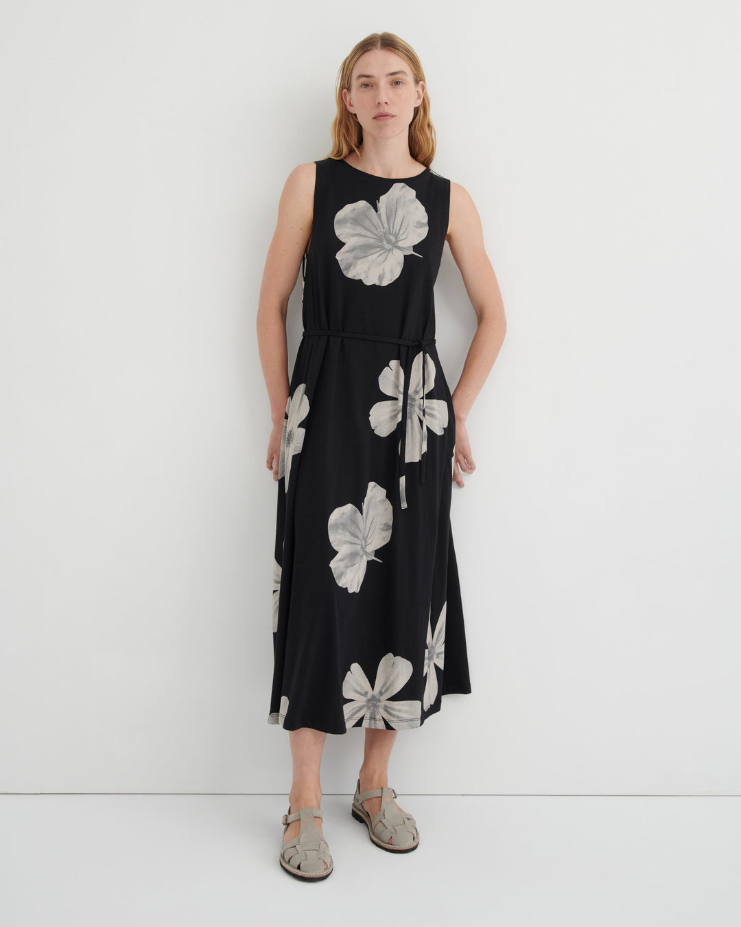 Tank Swing Floral Cotton Midi Dress – Monochrome Floral