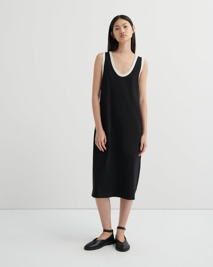 Variation Organic Cotton Scoop-Neck Midi Dress – Black